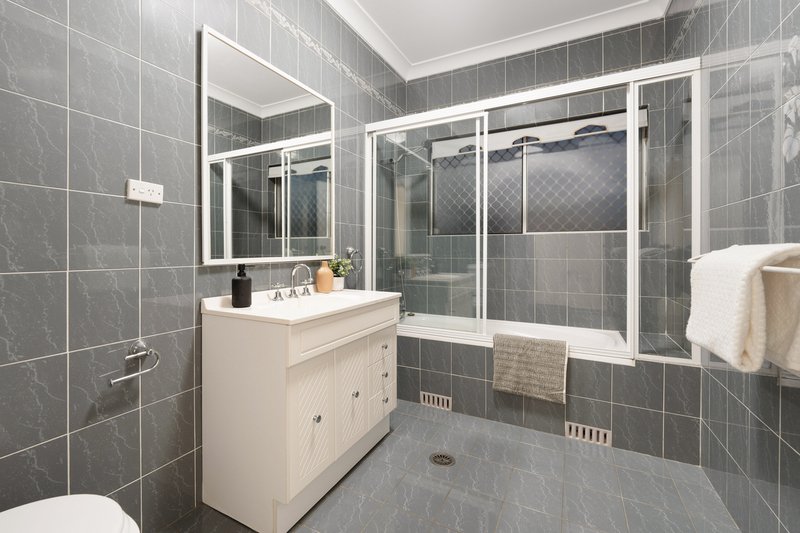 Photo - 25 Taunton Road, Hurstville NSW 2220 - Image 12