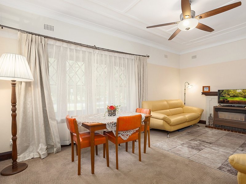 Photo - 25 Telopea Park, Barton ACT 2600 - Image 4