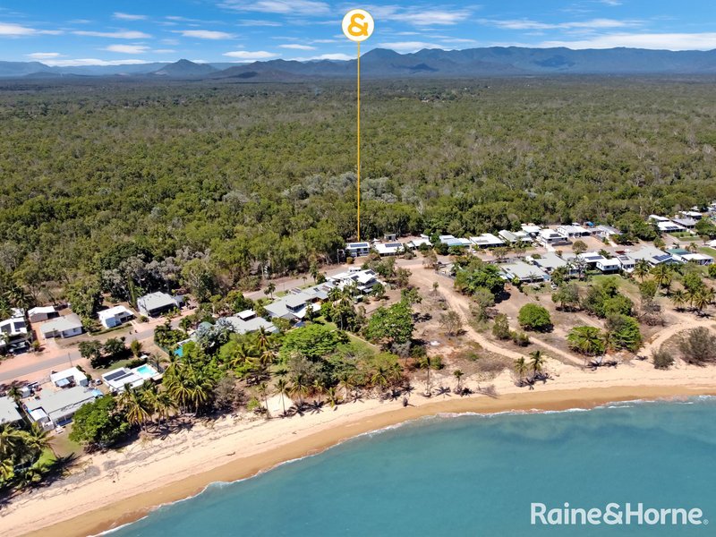 Photo - 25 The Esplanade, Toolakea QLD 4818 - Image 15