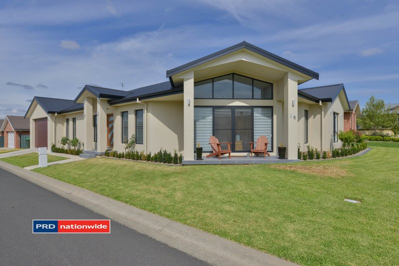 25 The Heights, Tamworth NSW 2340