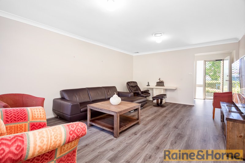 Photo - 25 Thomas Francis Way, Rouse Hill NSW 2155 - Image 4