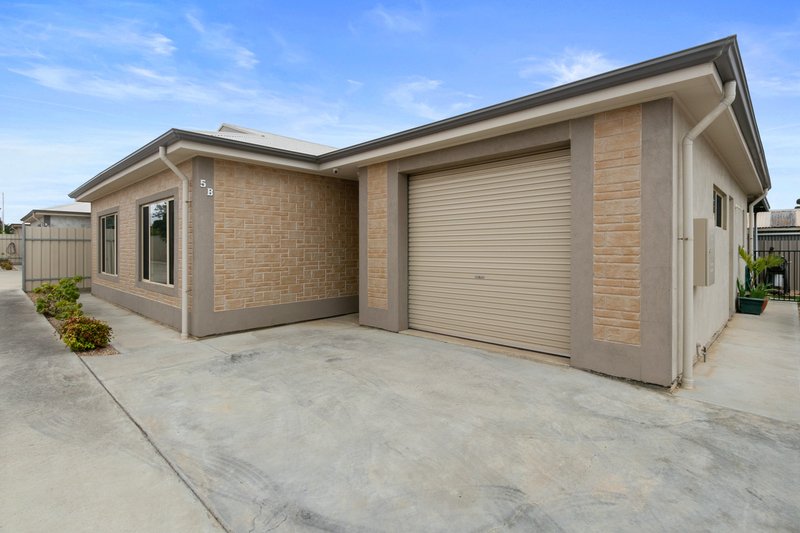 Photo - 2/5 Tiddy Widdy Road, Ardrossan SA 5571 - Image 2