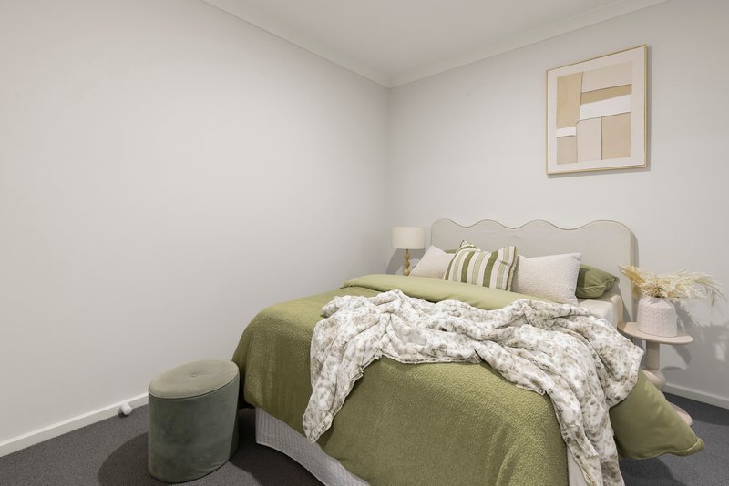 Photo - 25 Titchfield Road, Donnybrook VIC 3064 - Image 4