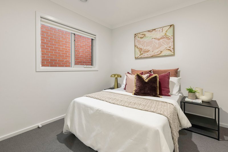 Photo - 25 Titchfield Road, Donnybrook VIC 3064 - Image 5