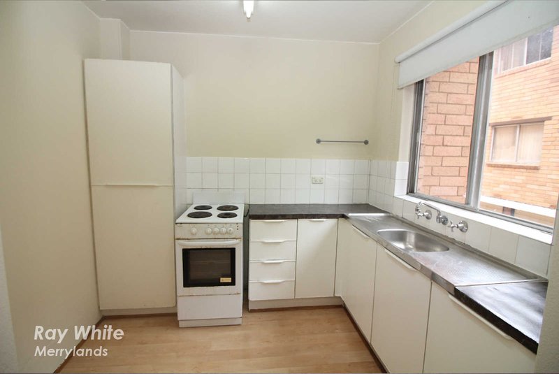 Photo - 2/5 Todd Street, Merrylands NSW 2160 - Image 2