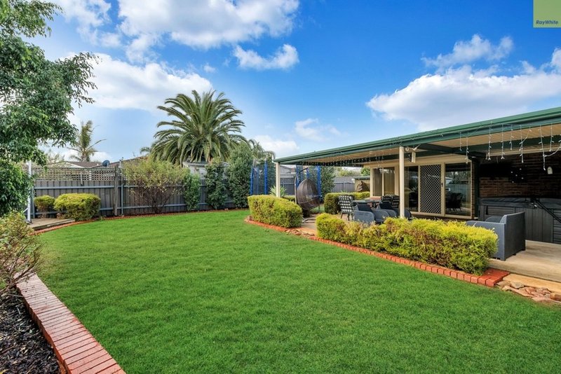 Photo - 25 Toorak Drive, Blakeview SA 5114 - Image 12