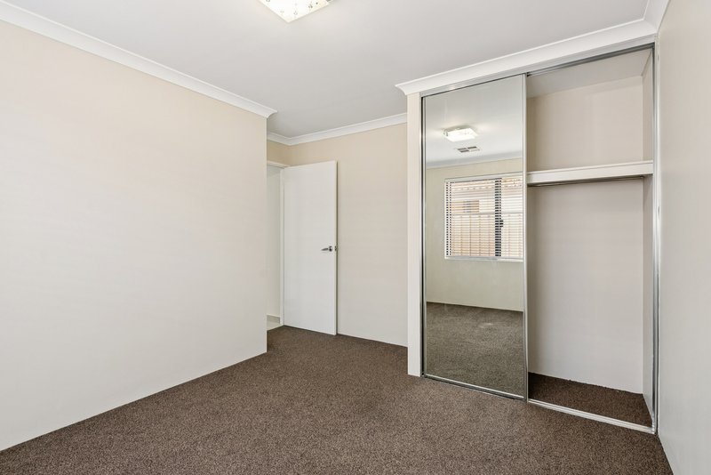 Photo - 25 Torino Crescent, Piara Waters WA 6112 - Image 28