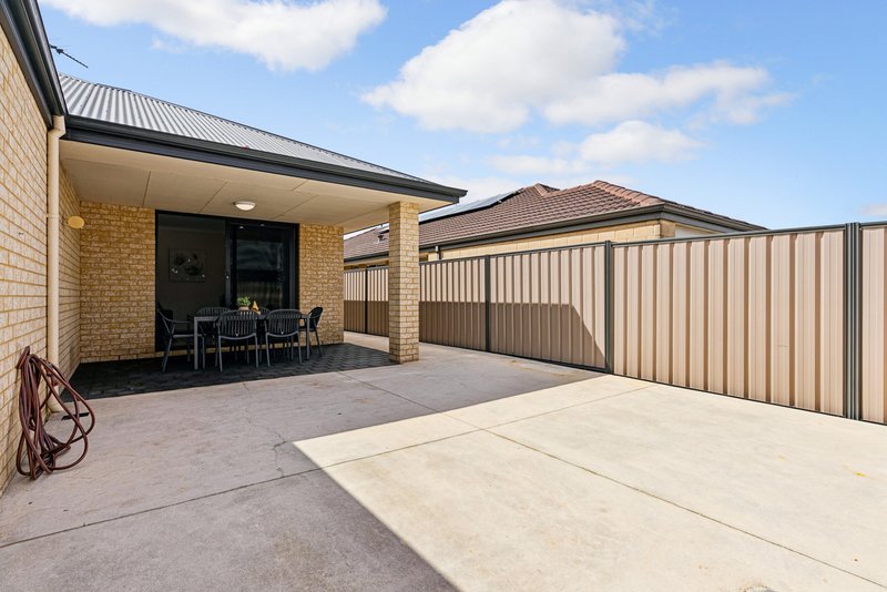 Photo - 25 Torino Crescent, Piara Waters WA 6112 - Image 34