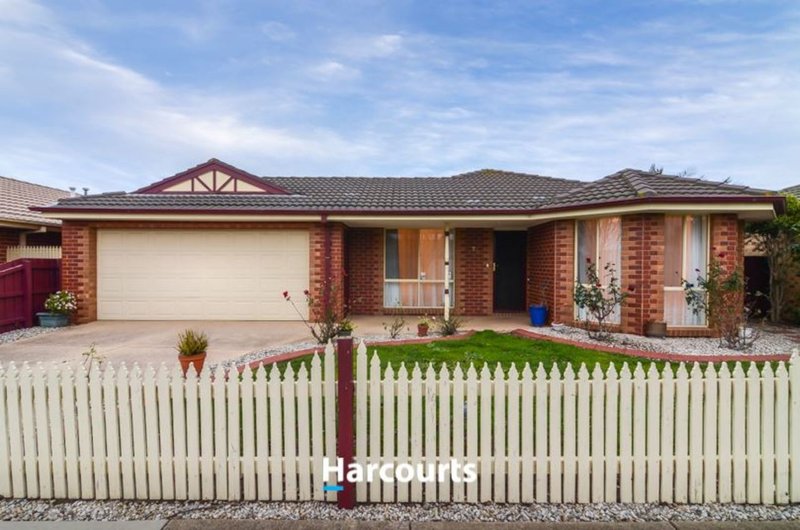 25 Trafalgar Way, Cranbourne East VIC 3977