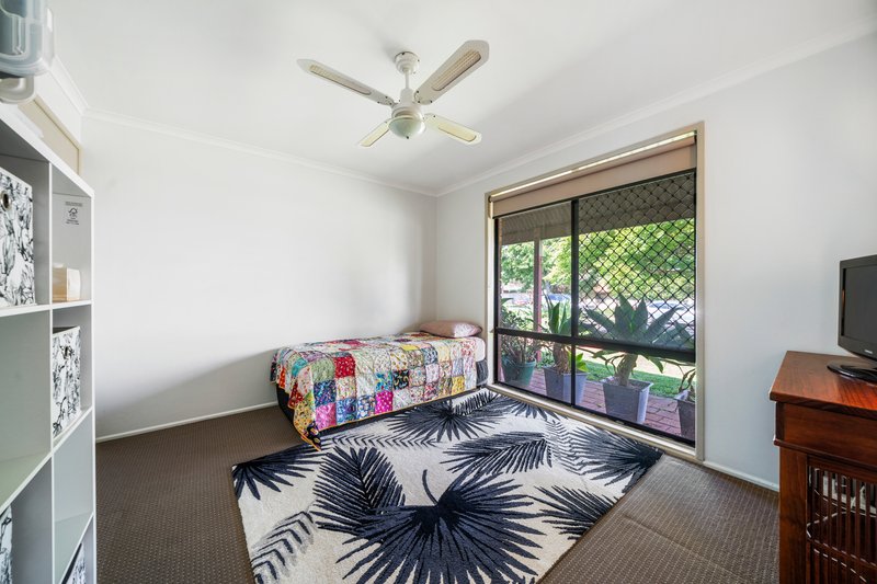 Photo - 25 Traminer Drive, Wilsonton Heights QLD 4350 - Image 8