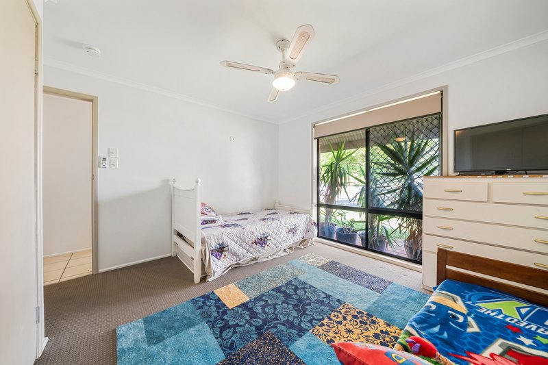 Photo - 25 Traminer Drive, Wilsonton Heights QLD 4350 - Image 9