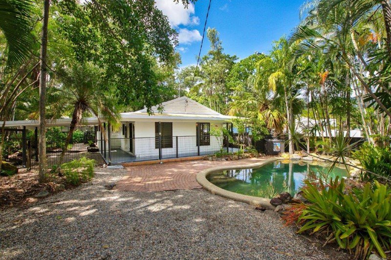 25 Trinity Beach Road, Trinity Beach QLD 4879