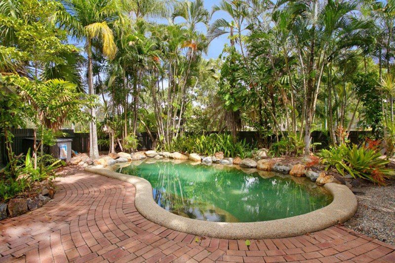 Photo - 25 Trinity Beach Road, Trinity Beach QLD 4879 - Image 14