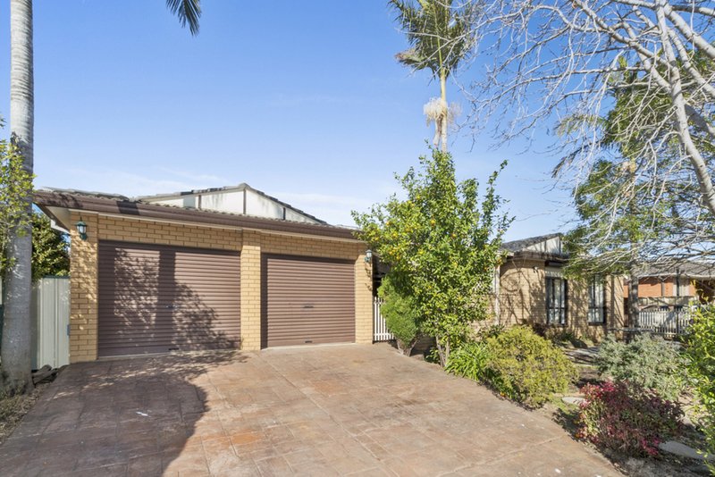 25 Trobriand Cres , Glenfield NSW 2167