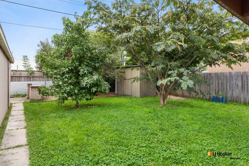 Photo - 25 Tungun Street, Narrabundah ACT 2604 - Image 10