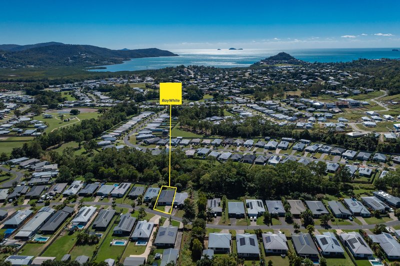 Photo - 25 Twin Creek Court, Cannonvale QLD 4802 - Image 1