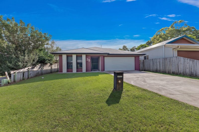 Photo - 25 Twin Creek Court, Cannonvale QLD 4802 - Image 2