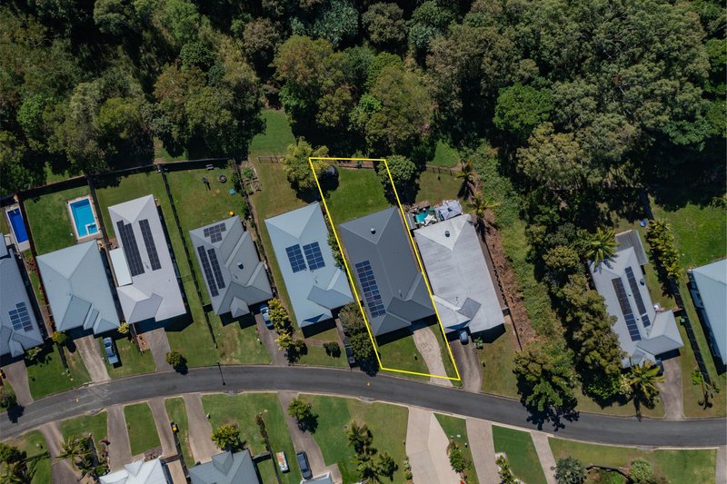 Photo - 25 Twin Creek Court, Cannonvale QLD 4802 - Image 14