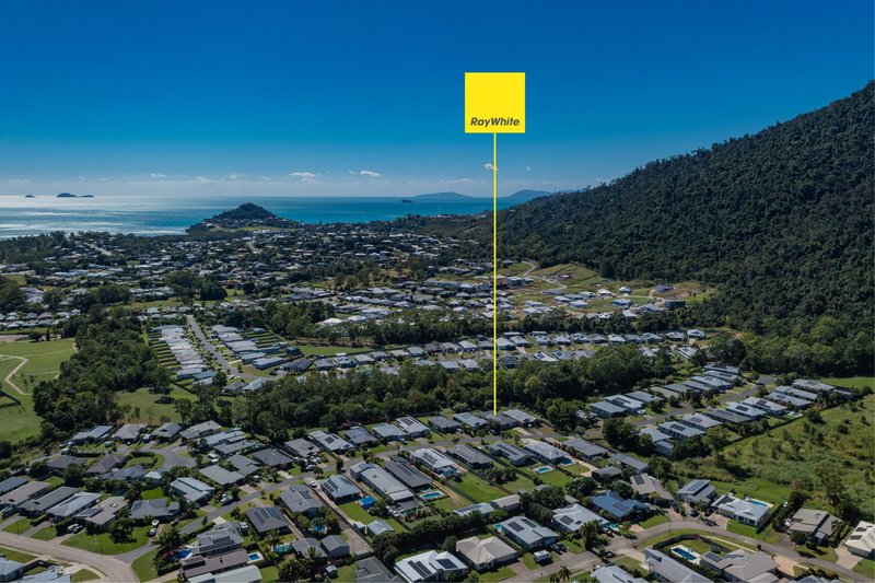 Photo - 25 Twin Creek Court, Cannonvale QLD 4802 - Image 15