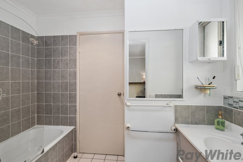 Photo - 25 Tysoe Street, Deception Bay QLD 4508 - Image 6