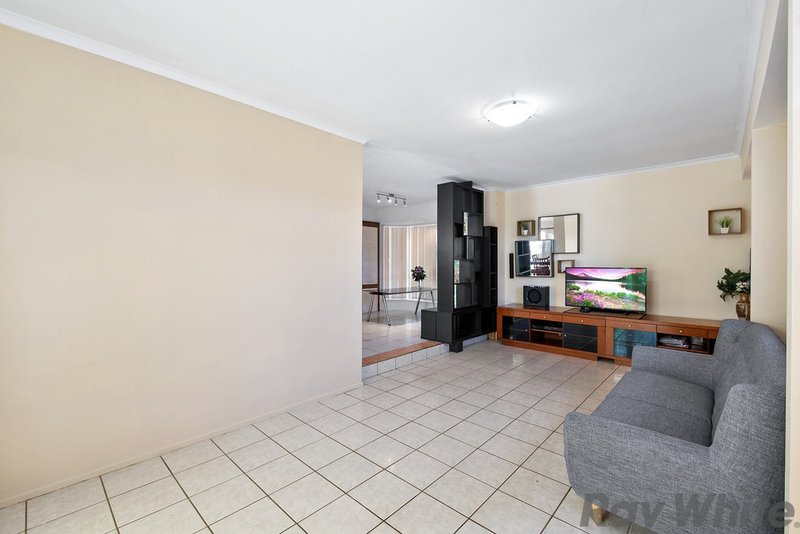 Photo - 25 Tysoe Street, Deception Bay QLD 4508 - Image 11