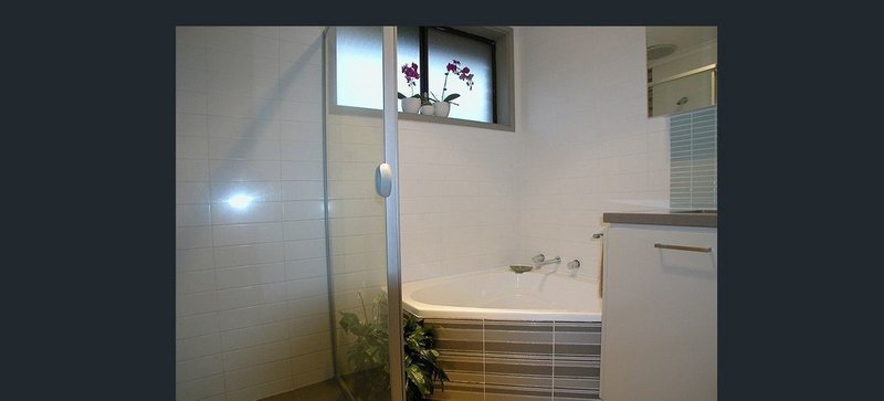 Photo - 25 Tytherleigh Street, Wanniassa ACT 2903 - Image 7