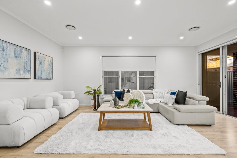 Photo - 25 Uma Street, Rouse Hill NSW 2155 - Image 2