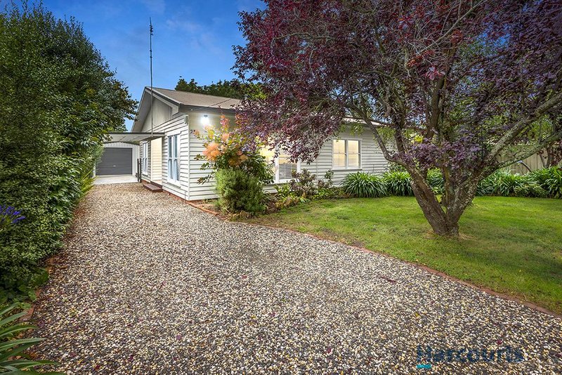 25 Vale Street, Alfredton VIC 3350