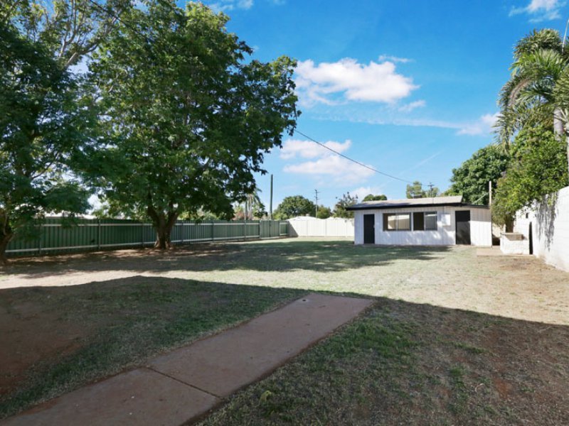 Photo - 25 Verry Street, Mount Isa QLD 4825 - Image 13