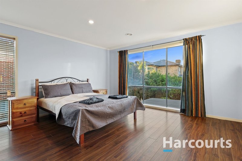 Photo - 25 Victoria Knox Avenue, Rowville VIC 3178 - Image 7