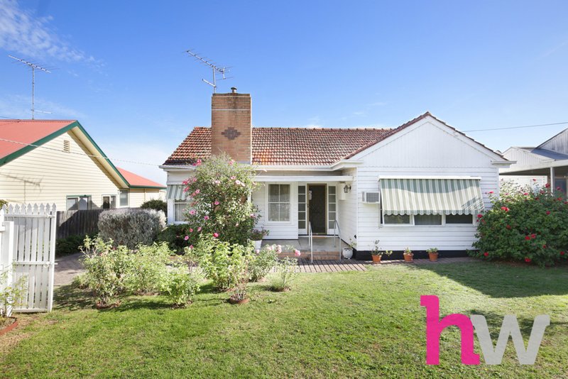 25 Vista Road, Newtown VIC 3220