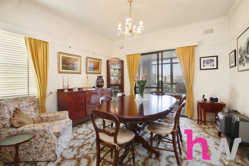 Photo - 25 Vista Road, Newtown VIC 3220 - Image 5