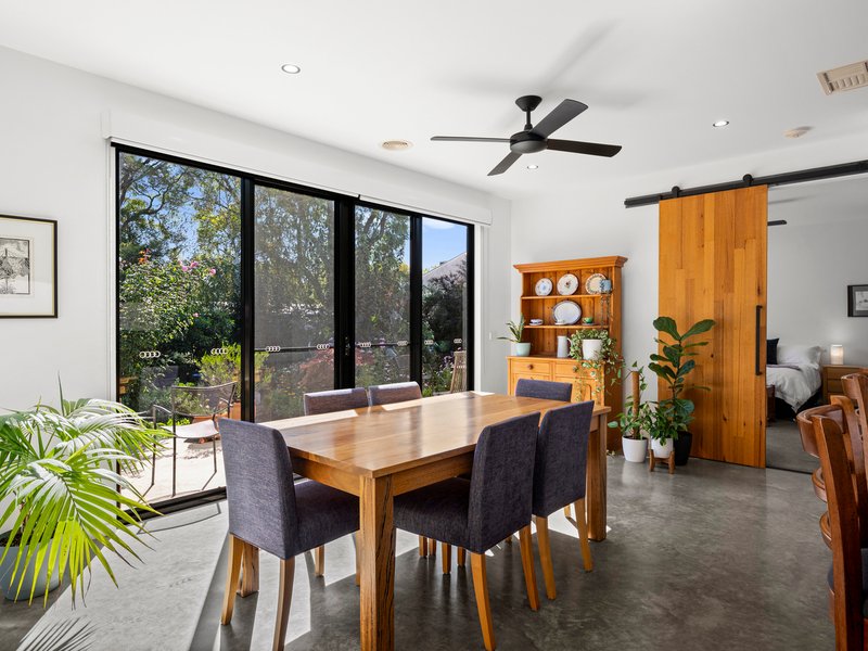 Photo - 25 Walker Street, Benalla VIC 3672 - Image 8