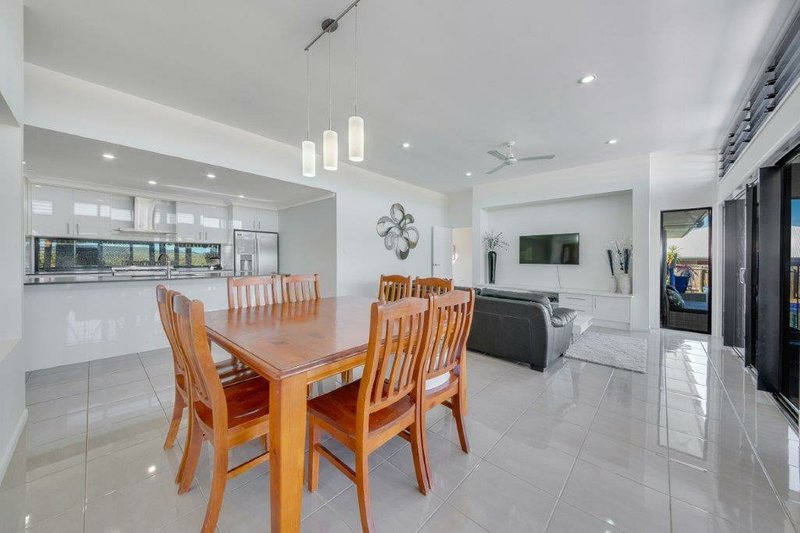 Photo - 25 Wanda Drive, Boyne Island QLD 4680 - Image 7