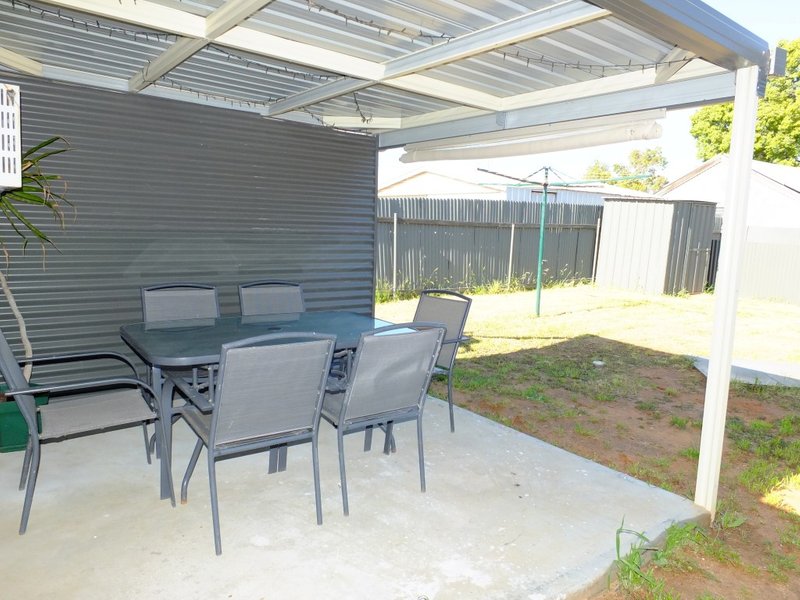 Photo - 25 Waring Street, Kadina SA 5554 - Image 3