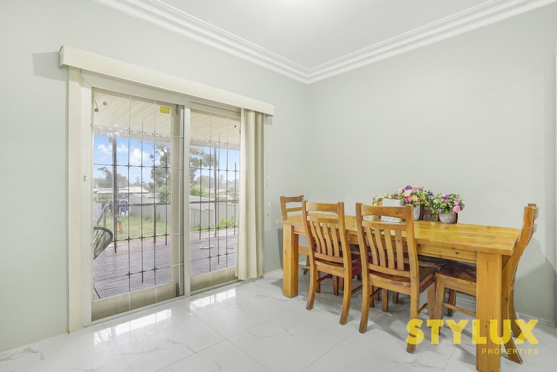 Photo - 25 Wehlow Street, Mount Druitt NSW 2770 - Image 9