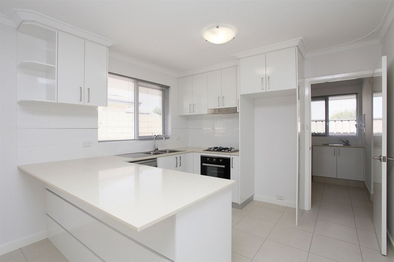 Photo - 25 Weld Square, Morley WA 6062 - Image 6