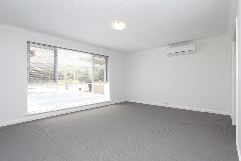 Photo - 25 Weld Square, Morley WA 6062 - Image 7