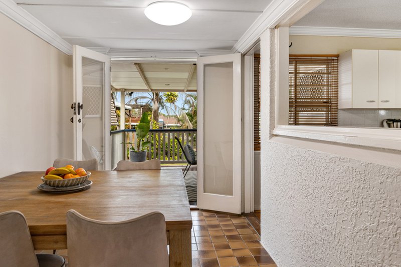 Photo - 25 Westbrooke Street, Mount Gravatt East QLD 4122 - Image 6