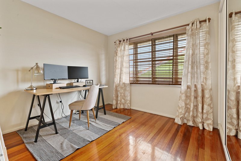 Photo - 25 Westbrooke Street, Mount Gravatt East QLD 4122 - Image 9