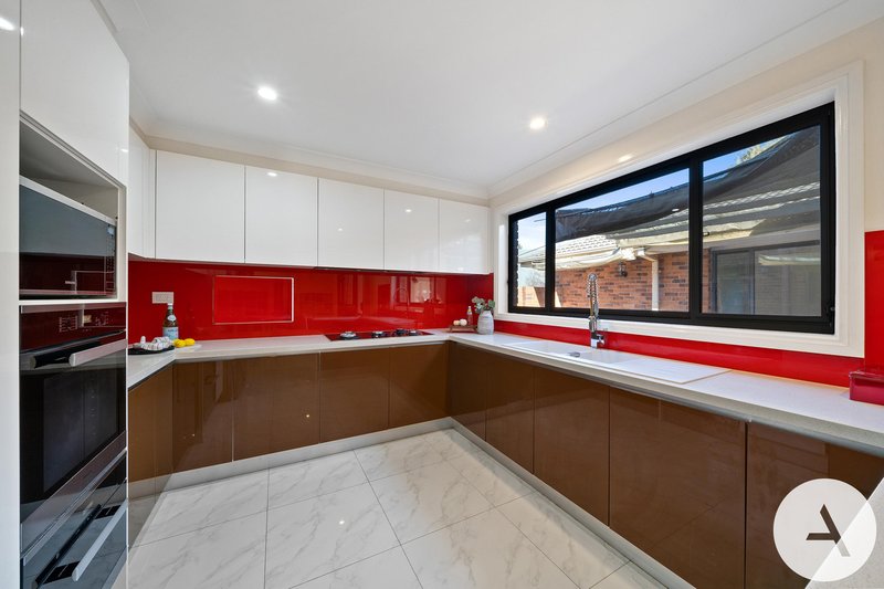 Photo - 25 Westbury Circuit, Nicholls ACT 2913 - Image 4