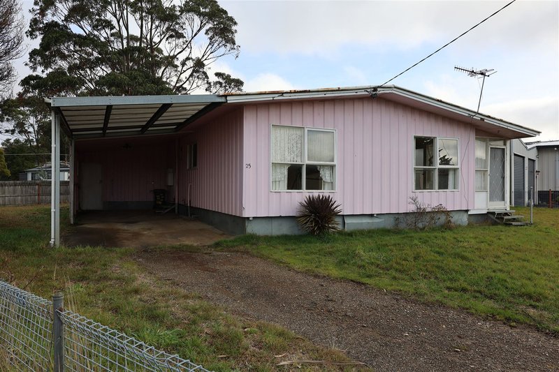 25 Westwood Street, Zeehan TAS 7469