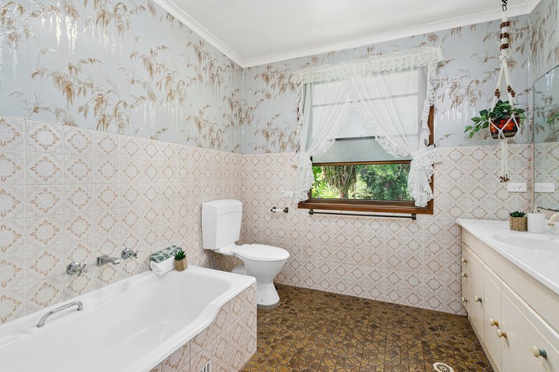 Photo - 25 Whelan Avenue, Figtree NSW 2525 - Image 7