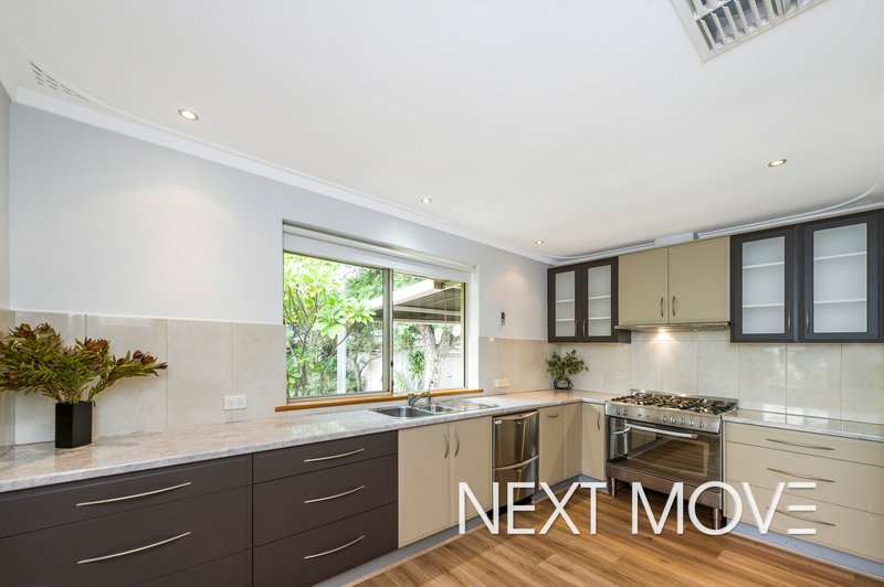 Photo - 25 Wheyland Street, Willagee WA 6156 - Image 1