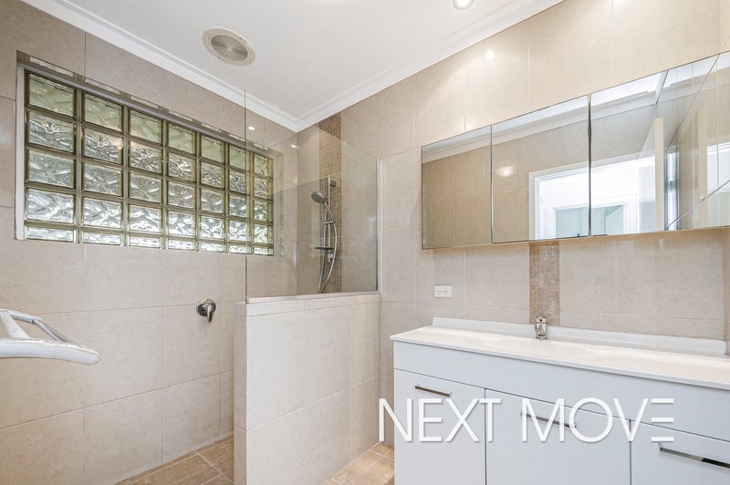 Photo - 25 Wheyland Street, Willagee WA 6156 - Image 18