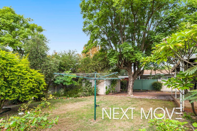 Photo - 25 Wheyland Street, Willagee WA 6156 - Image 27
