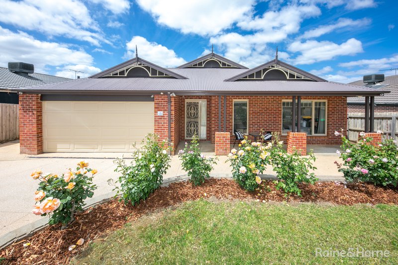 25 Wicket Street, Sunbury VIC 3429