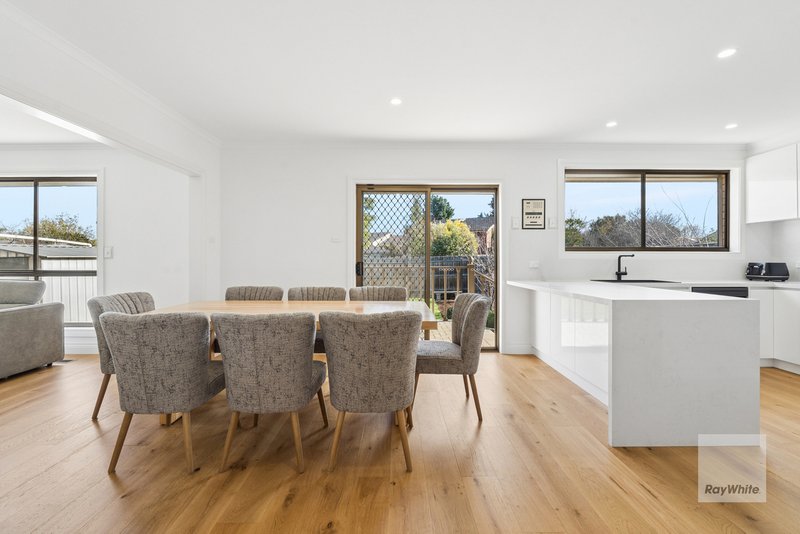 Photo - 25 Willys Avenue, Keilor Downs VIC 3038 - Image 3
