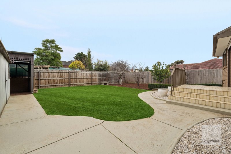 Photo - 25 Willys Avenue, Keilor Downs VIC 3038 - Image 12
