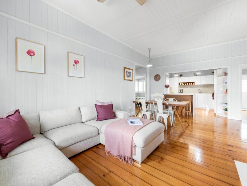 Photo - 25 Wilton Terrace, Yeronga QLD 4104 - Image 4